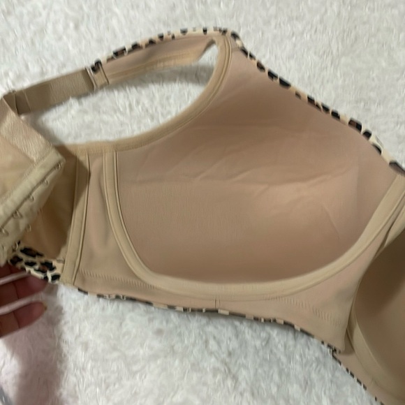 Cacique Brown and Black Leopard Print Wireless Bra - Picture 7 of 13